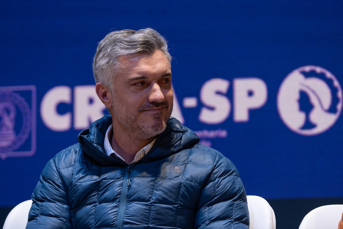 4-repost-crea-sp-942384732747432743242234